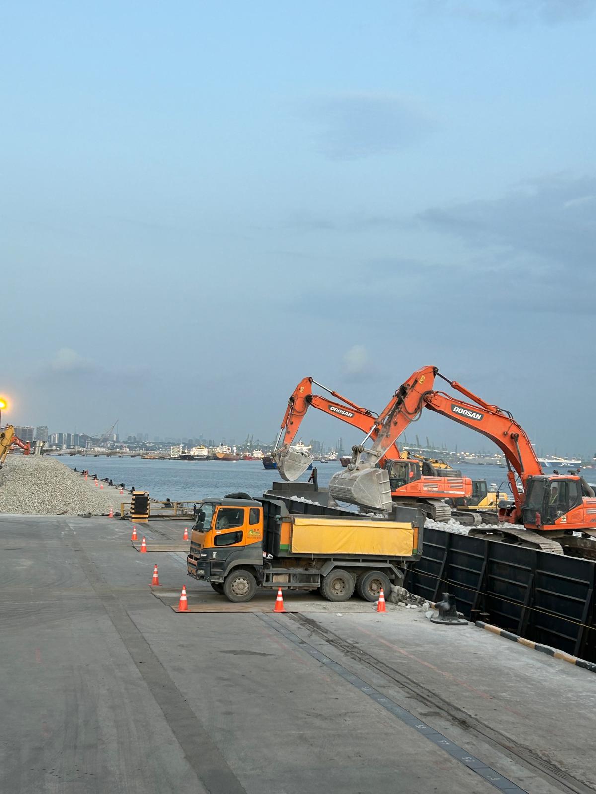 Rock Supply and Stevedoring Subcontract - Image 1